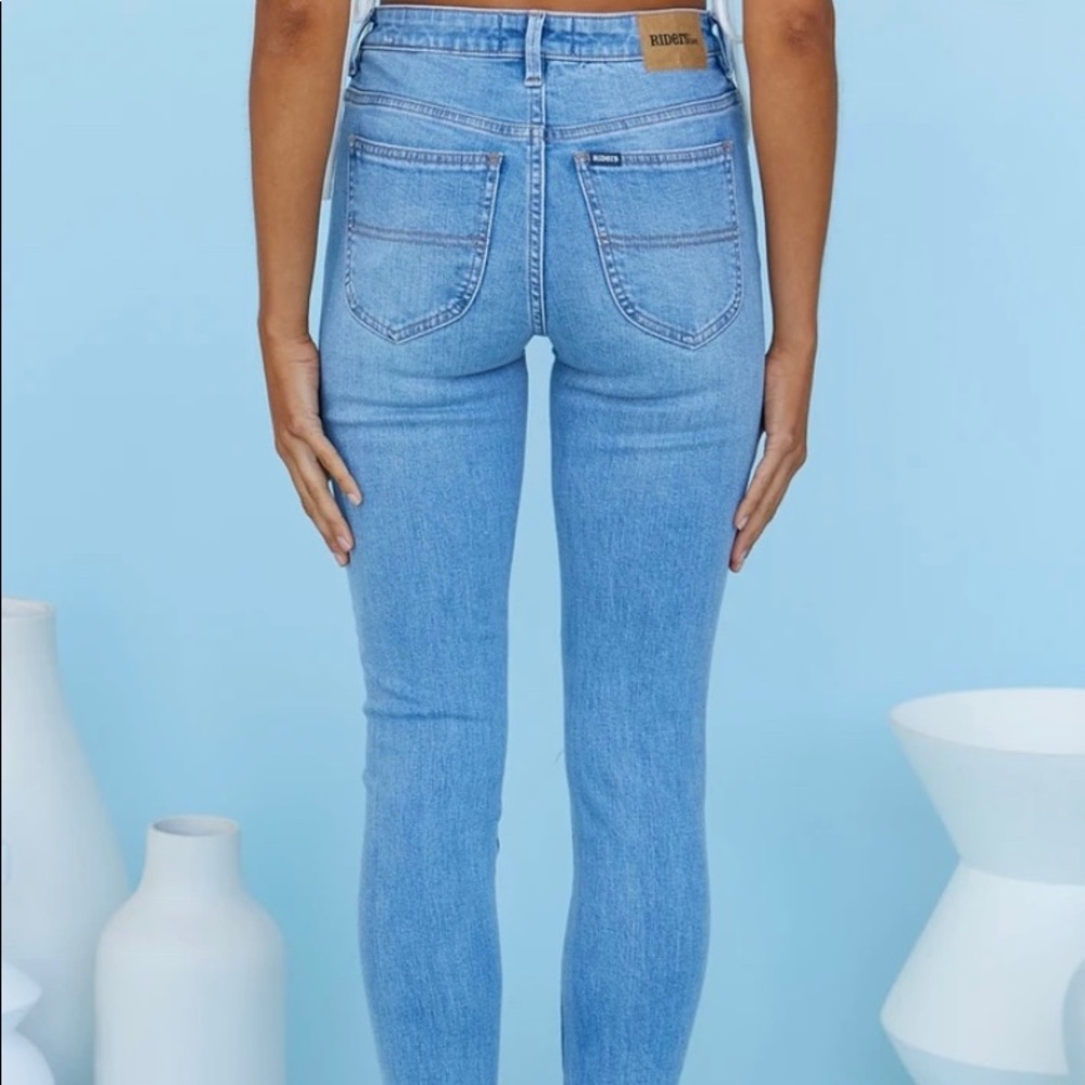 Jeans - Picture 3 of 4